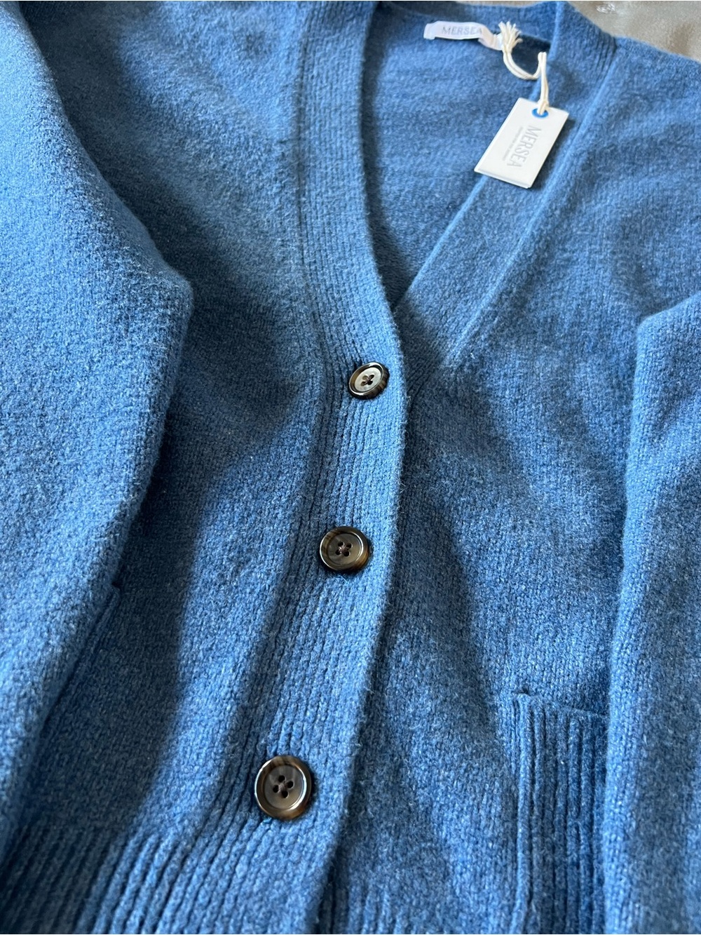 Mersea Cruiser Cardigan Sweater / XL / Beautiful Blue / NWT